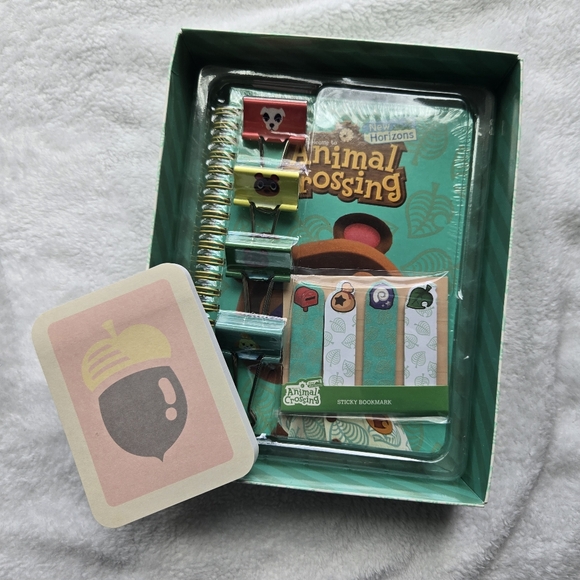 Animal Crossing New Horizons Stationary and Journal Set - Picture 10 of 13